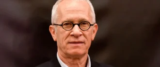 d812bc7a2db4a82becbed0f1f58181758d 23 james newton howard.rsocial.w1200